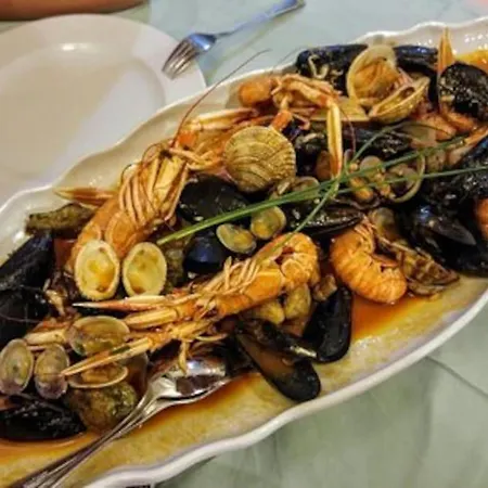 Semesterbostad Sweet Home- Rab