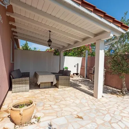 Sweet Home- Rab בית נופש Barbat na Rabu