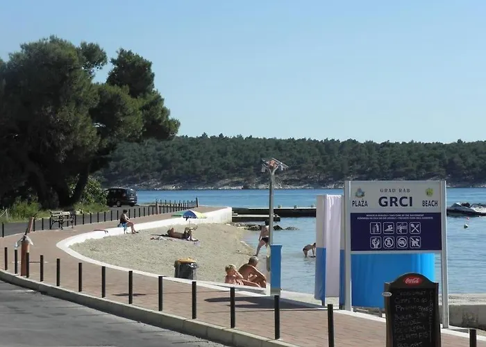 Сasa de vacaciones Sweet Home- Rab Barbat na Rabu